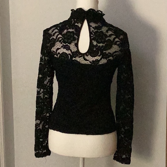 Bebe black lace long sleeve top - Picture 2 of 7